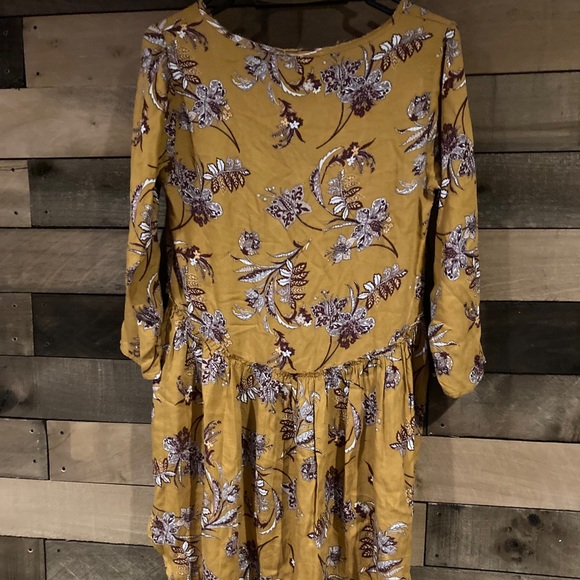 High low shirt - Picture 2 of 4